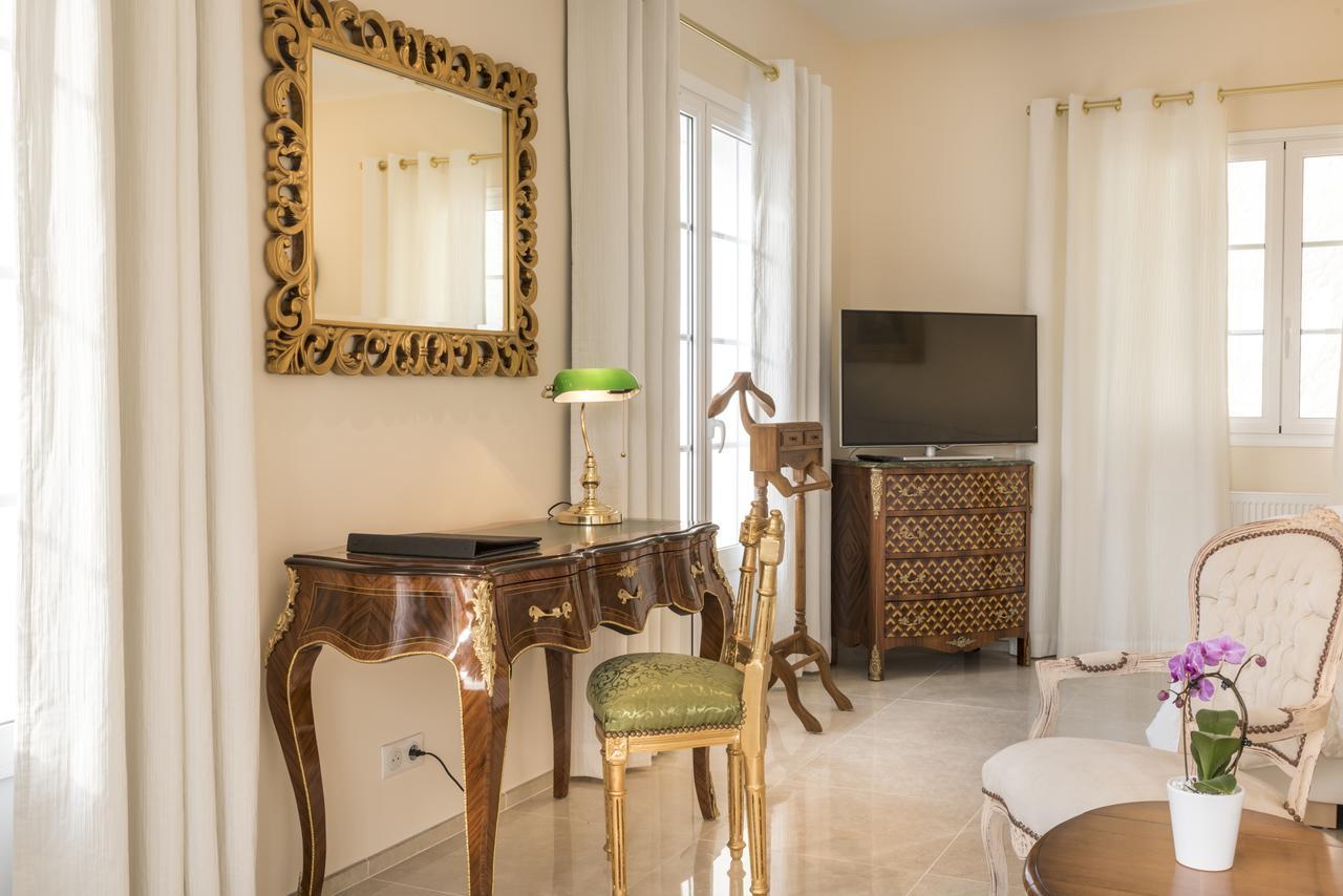 Domaine Du Bois Des Anges Bed & Breakfast Germigny-l'Eveque Exterior photo